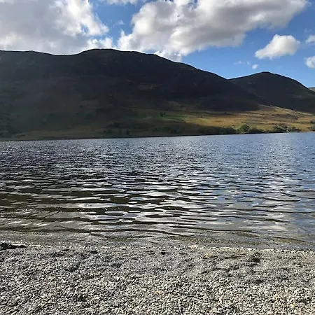 Διαμέρισμα Lakeland Retreat *